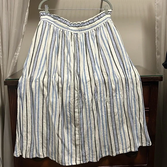 EUC A New Day Women's XXL Blue, White, and Black Stripe Midi Skirt - Picture 7 of 8